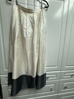 Heritage Bannana Republic Silk Cream and Grey Two-Tone Maxi Skirt
